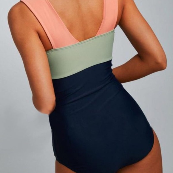 Colorblock One-Piece Swimsuit - Picture 2 of 2